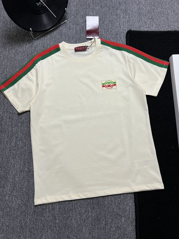 ブランドTシャツ正面デザイン